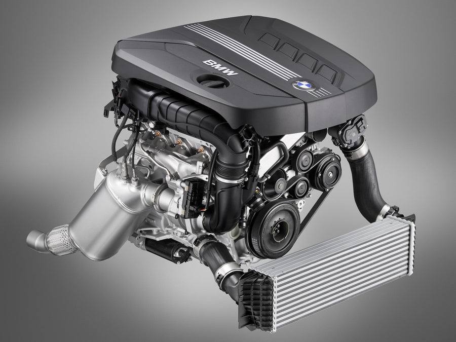 BMW 320i AWD - Engine (2013-2018)