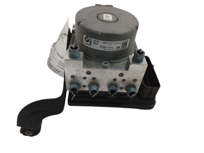 2002-2006 BMW 330i Used ABS Pump — Cpe, w/o dynamic stability control