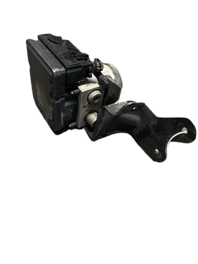 2004-2005 Ford Explorer Used ABS Pump — exc. Sport Trac, w/o traction control system, pump only