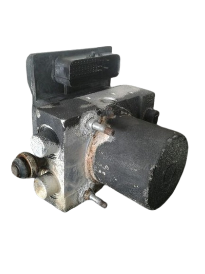 2017-2020 GMC Yukon XL 1500 Used ABS Pump — LH frame below cab, brake option JB1