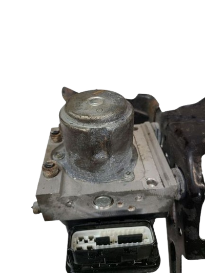 2017-2019 Honda Ridgeline Used ABS Pump — US market, w/o park assist, AWD