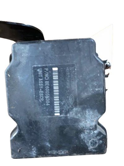 2004-2005 Isuzu Ascender Used ABS Pump — 5 passenger, 4x2, traction control, opt NW7